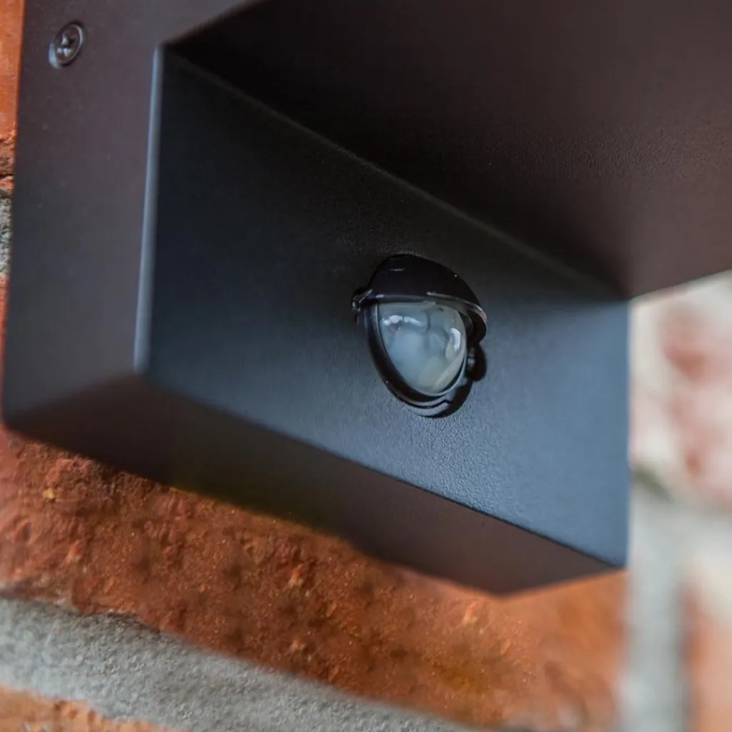 Straluma Buitenlamp lantaarn zwart met bewegingssensor> Wandlampen|Buitenlampen