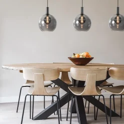 Straluma Chique 3-lichts hanglamp zwart met smoke glazen bollen></noscript> Eettafellampen|Pendel Lampen