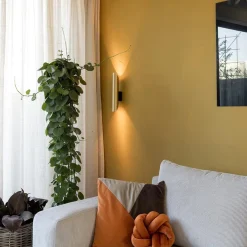 Straluma Chique wandlamp solid brass met zwart up+down><noscript><img width=