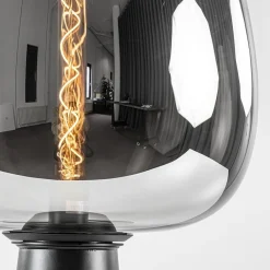 Straluma Grote tafellamp Amarah zwart met smoke glazen kap></noscript> Tafellampen|Light and Living