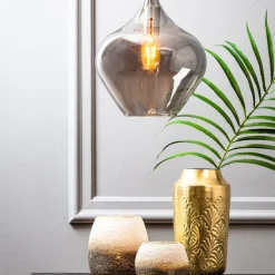 Straluma Hanglamp Rakel 27cm antiek brass+smoke glas></noscript> Light and Living|Woonkamerlampen