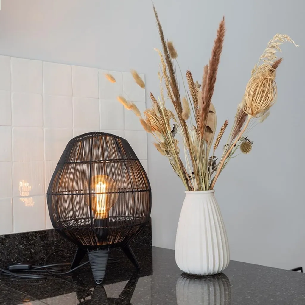 Straluma Kleine tafellamp Yumi mat zwart> Tafellampen|Draadlampen