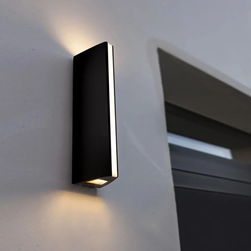 Straluma Langwerpige zwarte buitenlamp up+down en front> Buitenlampen|Wandlampen