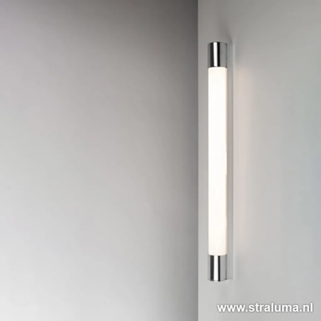 Straluma LED badkamer-wandlamp met stopcontact> Wandlampen|LED Badkamerlampen