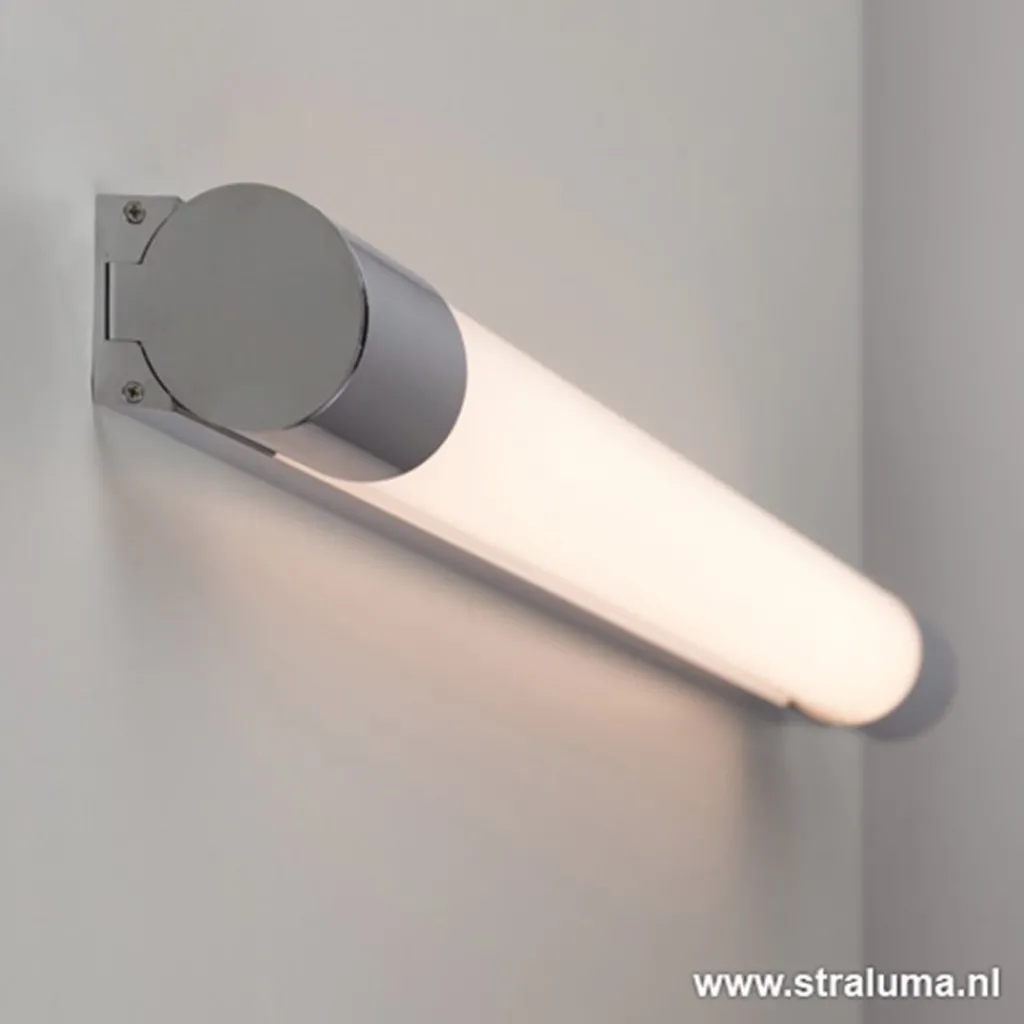 Straluma LED badkamer-wandlamp met stopcontact> Wandlampen|LED Badkamerlampen