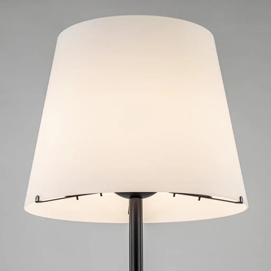 Straluma Mat zwarte vloerlamp met opaal glazen kap> Vloerlampen|Design Verlichting