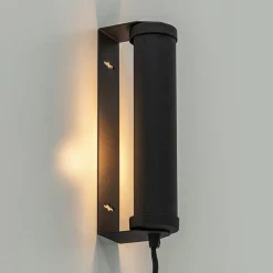 Straluma Mat zwarte wandlamp met snoer><noscript><img width=