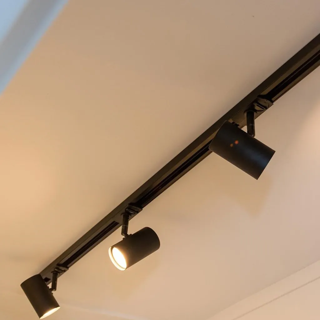 Straluma Rail Trackline set 1.5m zwart 4 spots> Plafondlampen|Opbouwspots