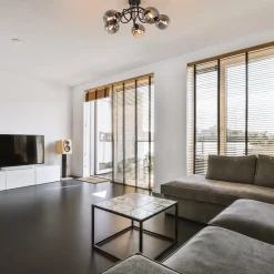 Straluma Sierlijke plafondlamp zwart met smoke glazen bollen></noscript> Woonkamerlampen|Slaapkamerlampen