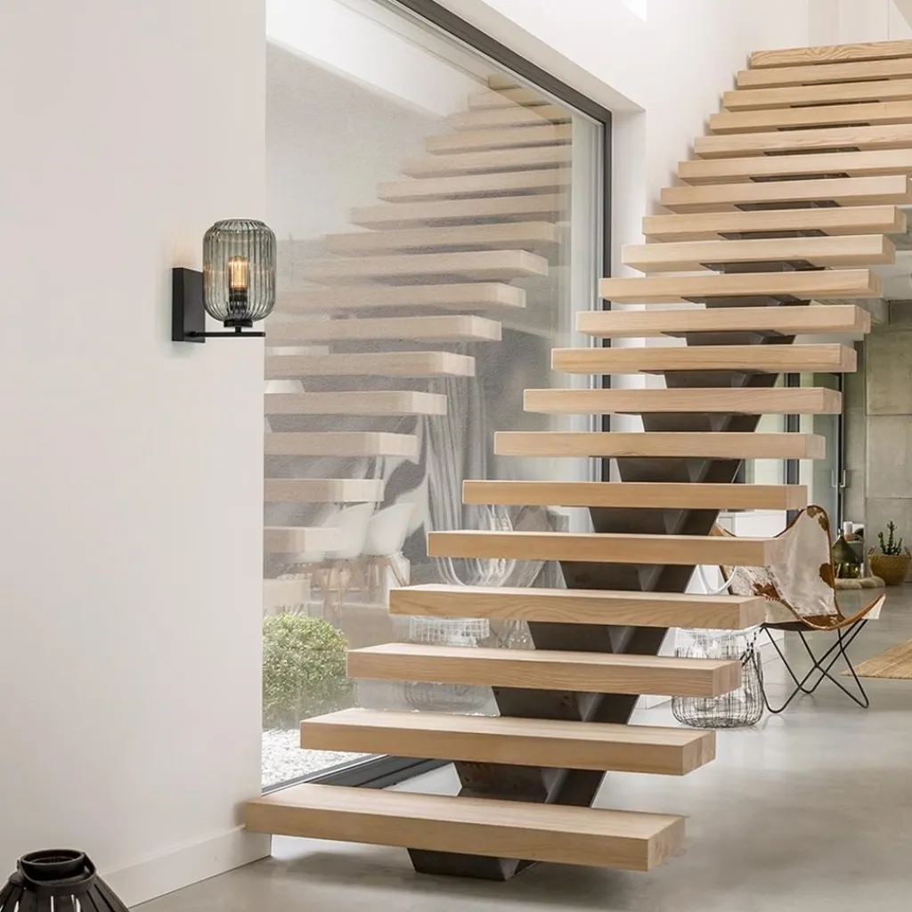 Straluma Smoke glazen wandlamp met zwarte bevestiging> Woonkamerlampen|Slaapkamerlampen