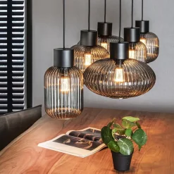 Straluma Stijlvolle 6-lichts eettafelhanglamp zwart met smoke glas></noscript> Eettafellampen|Pendel Lampen