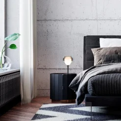 Straluma Strak klassieke tafellamp zwart met smoke glazen kap></noscript> Tafellampen