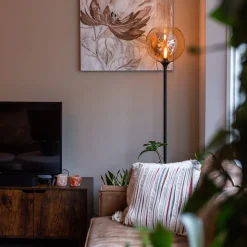 Straluma Strak klassieke vloerlamp zwart met amber glas 30 cm><noscript><img width=