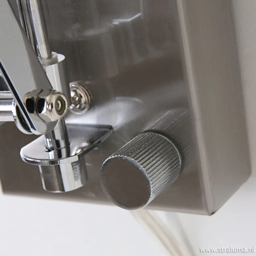 Straluma Trek wandlamp Spring chroom/grijs> Bedlampjes|Leeslampen