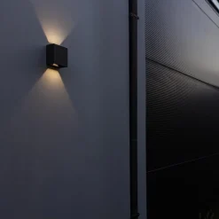 Straluma Vierkante LED buitenlamp wand zwart up+down></noscript> Buitenlampen