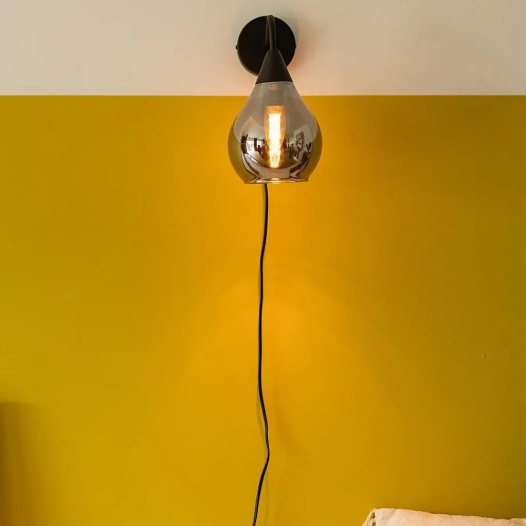 Straluma Wandlamp Cambio zwart + smoke glas> Woonkamerlampen|Slaapkamerlampen