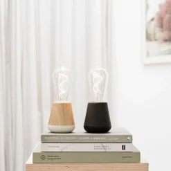 Straluma Zwart houten tafellamp oplaadbaar met helder glas><noscript><img width=